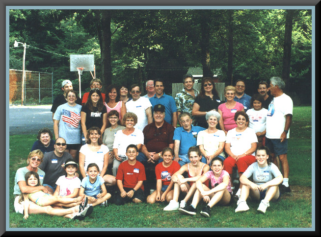 Wood Family group photo, Reunion 2004